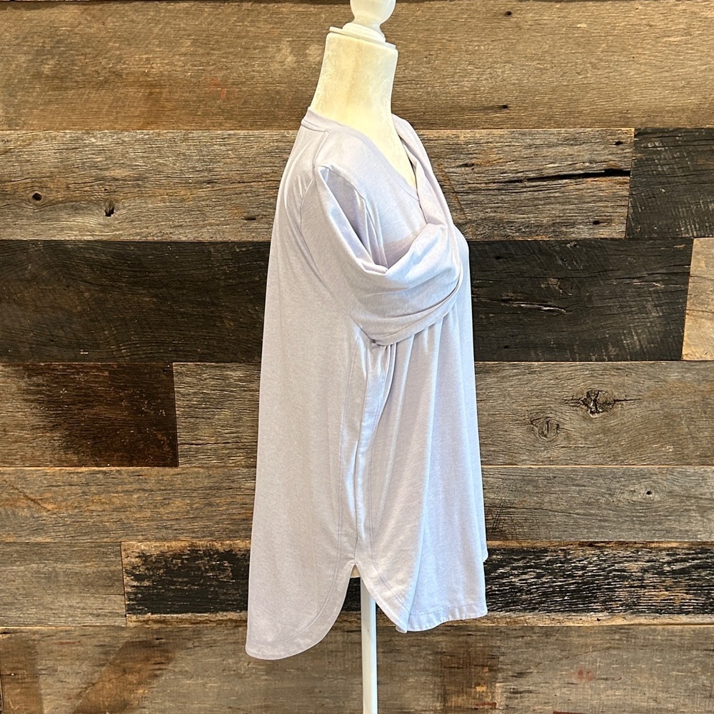 Athleta Uptempo Light Lilac Long Sleeved Tee. Large - Picture 5 of 7
